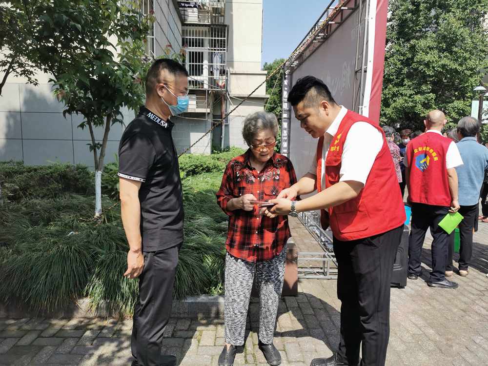 1654681654541562.png 636d410e719b47fd03022c8080185357.png